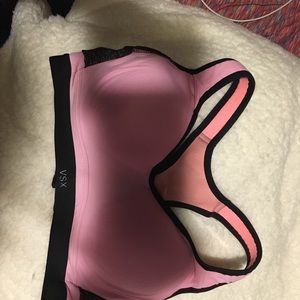 Vs pink bra